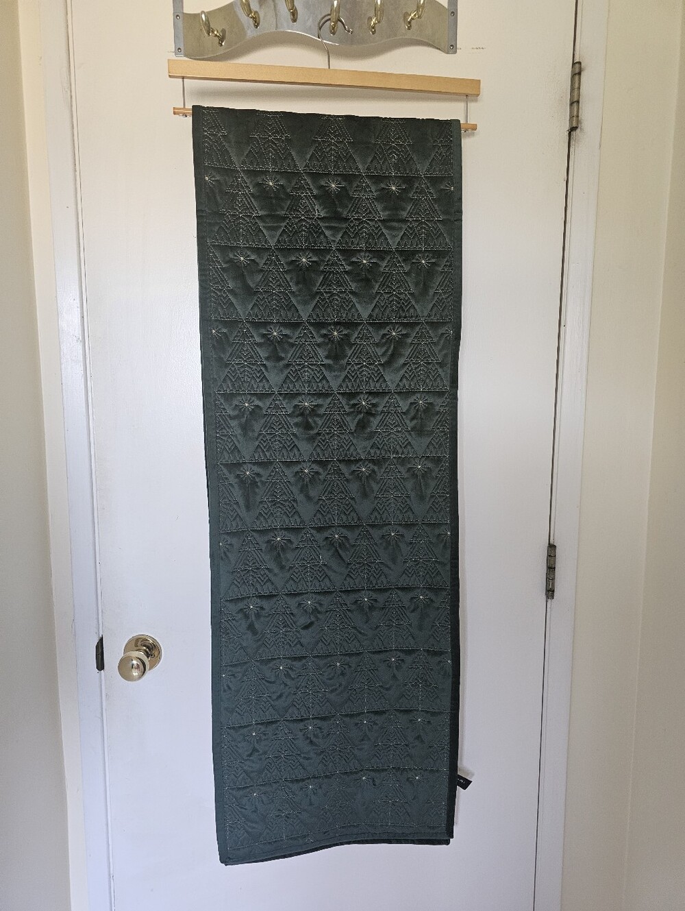 CHRISTMAS Extra Long Table Runner